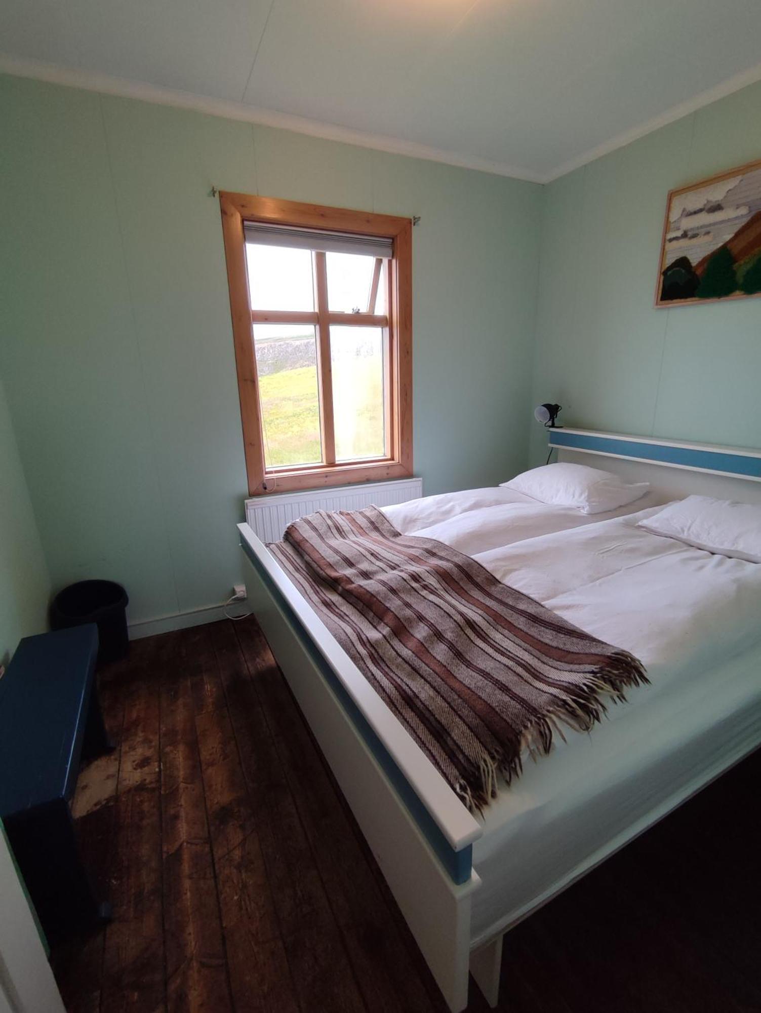 Happy-Cove Guesthouse - By The Sea Bakkafjorthur Oda fotoğraf